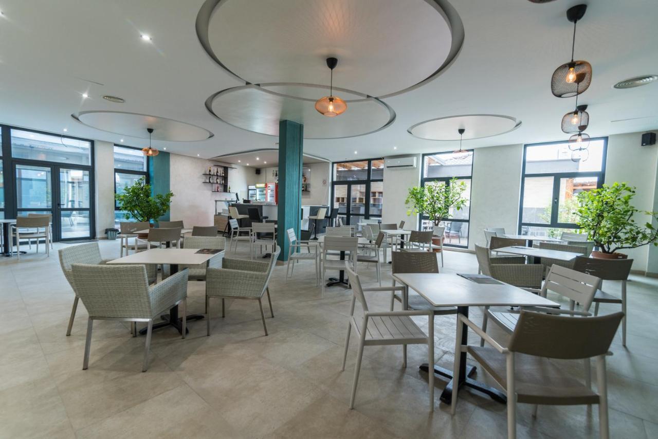 Hotel Euforia Lounge Sabac Ngoại thất bức ảnh