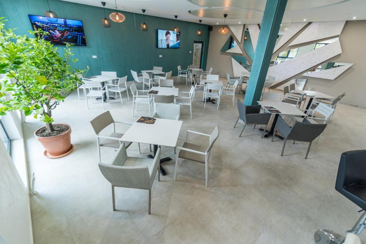 Hotel Euforia Lounge Sabac Ngoại thất bức ảnh
