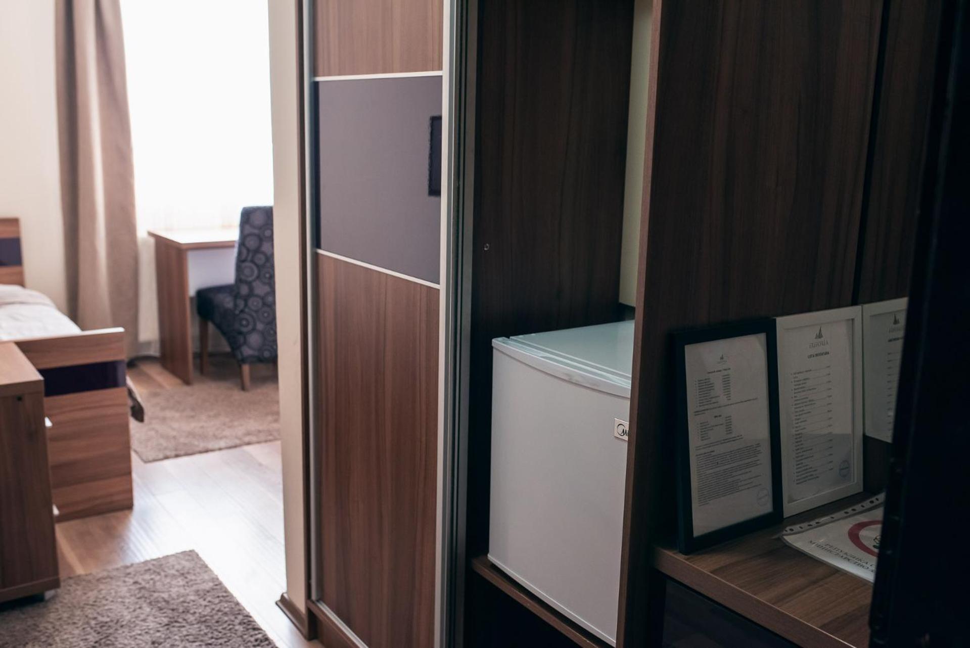 Hotel Euforia Lounge Sabac Ngoại thất bức ảnh