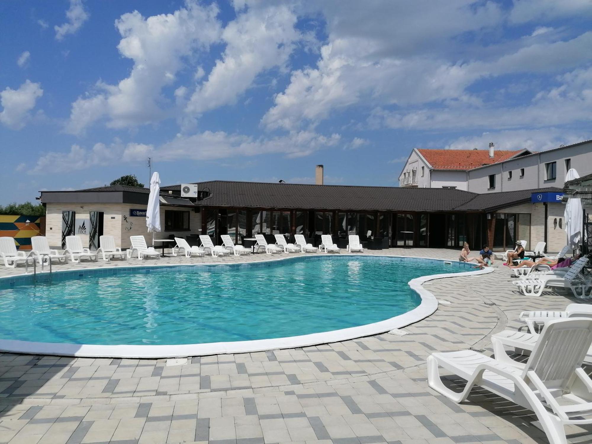 Hotel Euforia Lounge Sabac Ngoại thất bức ảnh
