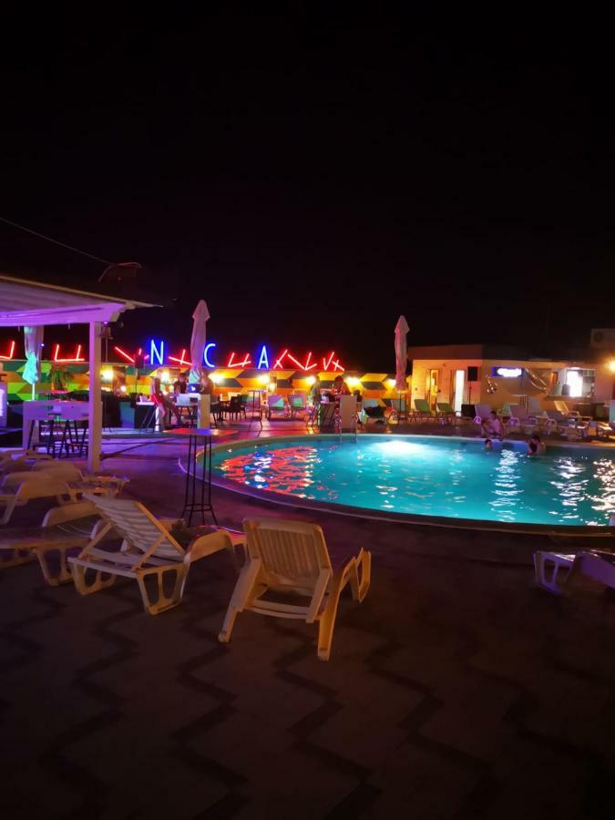 Hotel Euforia Lounge Sabac Ngoại thất bức ảnh